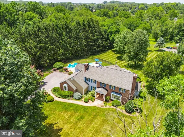 16 Kincaid Ct, Baldwin, MD 21013