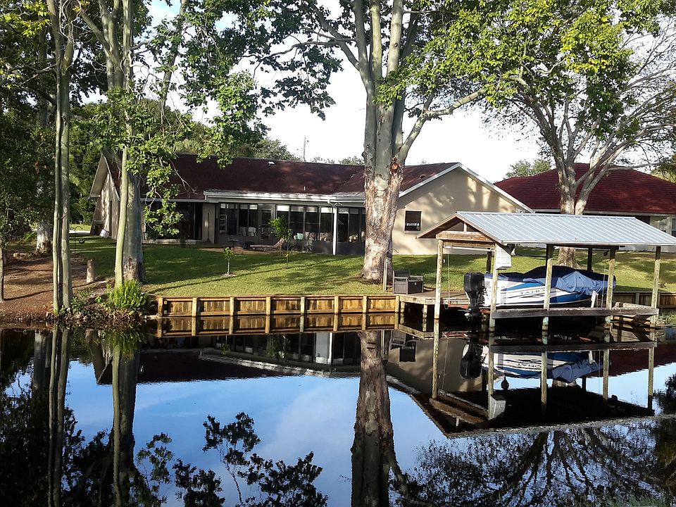 1st image of 194 Autumn Ave