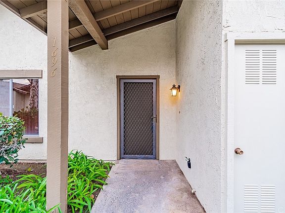 4th image of 1696 Aspen Village Way