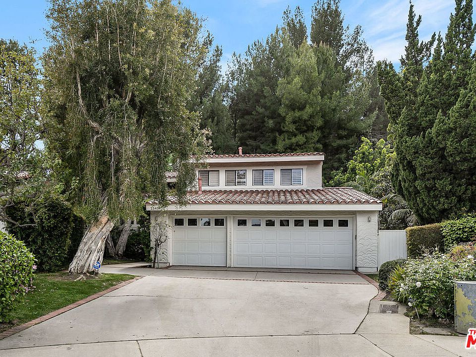 1st image of 23454 Park Hermosa