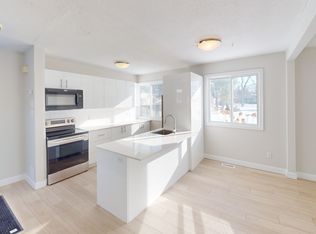 Britannia Beach, Ottawa, ON K2B 6P1