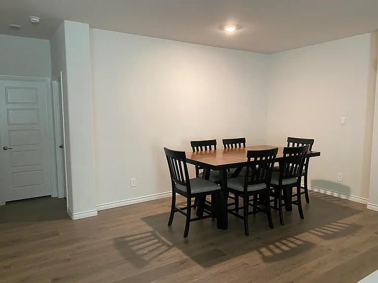 9809 Autumn Leaves Ln — Photo 5