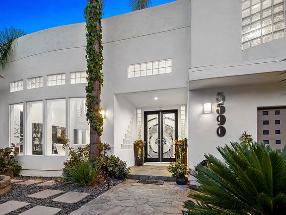 3rd image of 5590 Coral Reef Ave