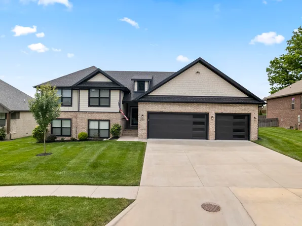 2101 N Affirmed Avenue, Springfield, MO 65802