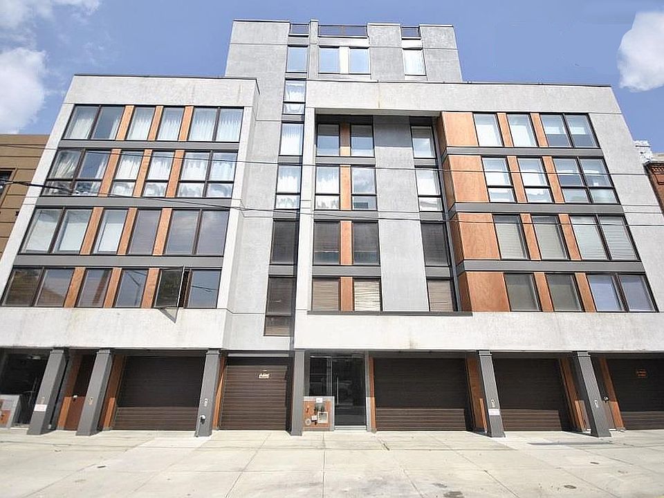 1st image of 75 Grand Ave #202