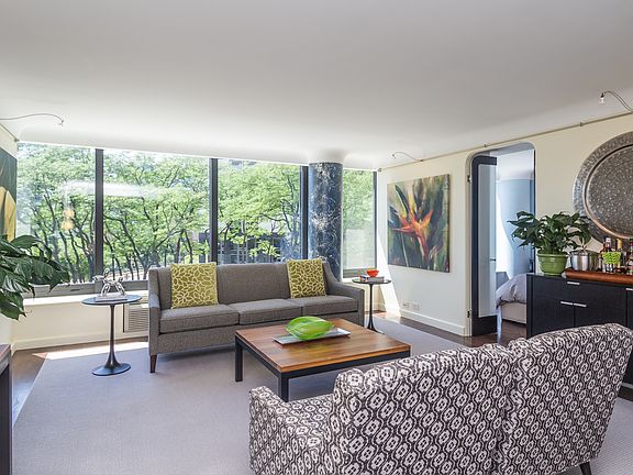 4th image of 155 N Harbor Dr APT 202