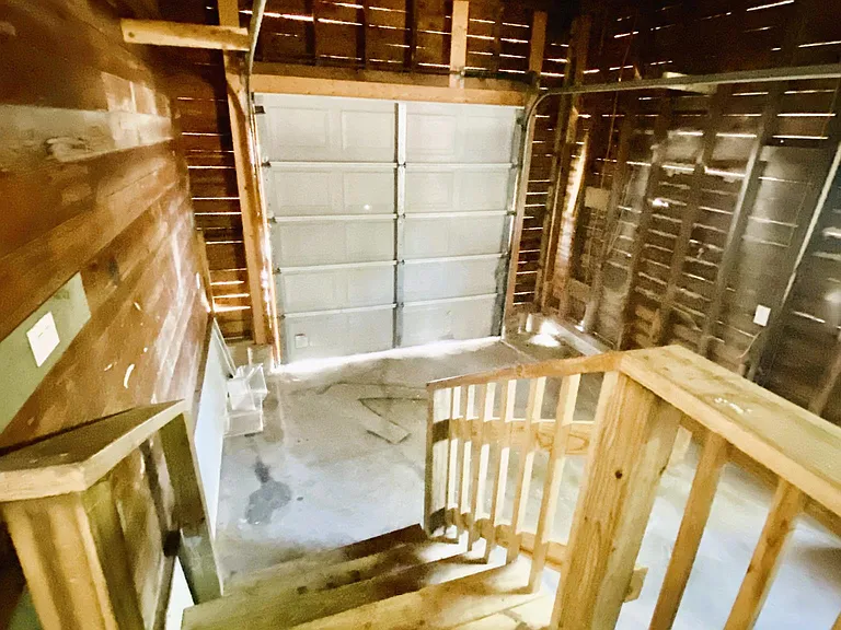 1693 Stonewall St — Photo 21