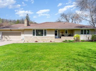 1808 Twin Bluff Rd, Red Wing, MN 55066