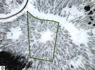 5150 & 5174 Timber Point Trl, Kingsley, MI 49649