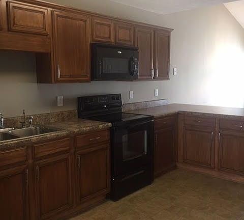 5th image of 929 Maricopa Dr