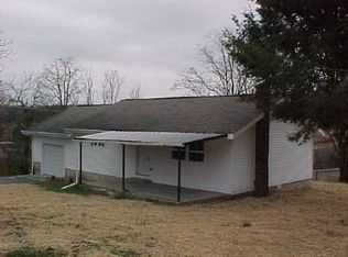 2711 John Lee Brewer Rd, Friendsville, TN 37737