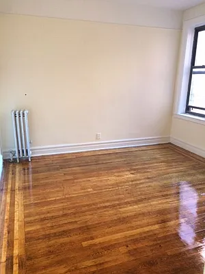 Rented by Roberto Guilbet, LREB | media 46