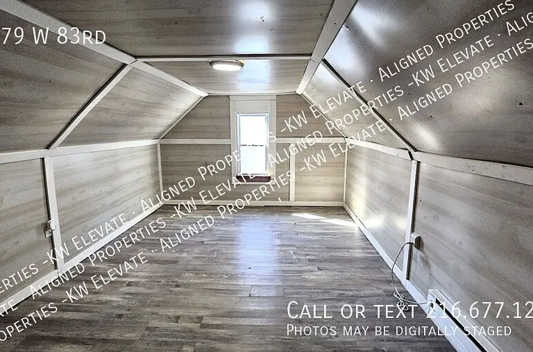 2179 W 83rd St — Photo 16