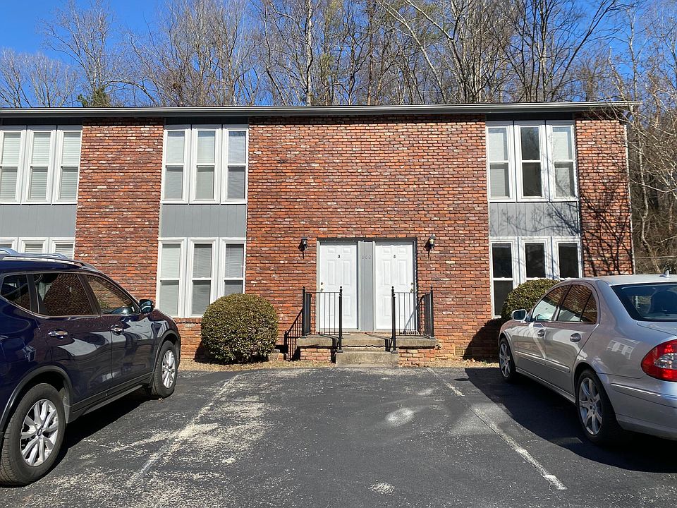 1st image of 804 Teaberry Ln #4