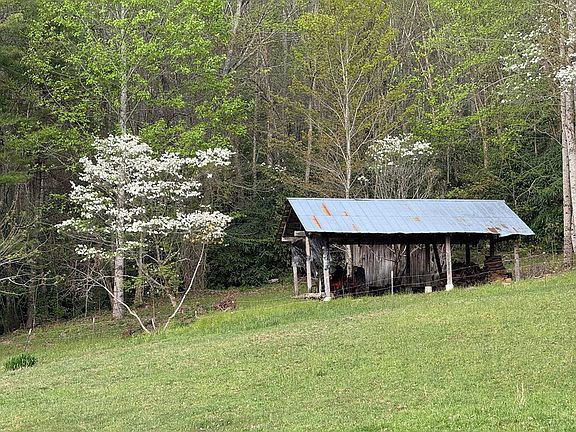 78th image of 3956 Franks Creek Rd