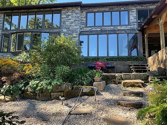 2nd image of 277 Dorwil Dr