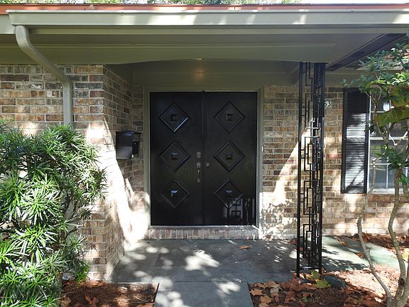 2nd image of 8163 Montasonta Ave