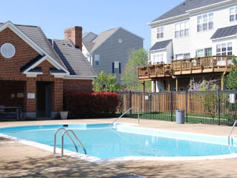 3848 Dominion Mill Dr — Photo 40