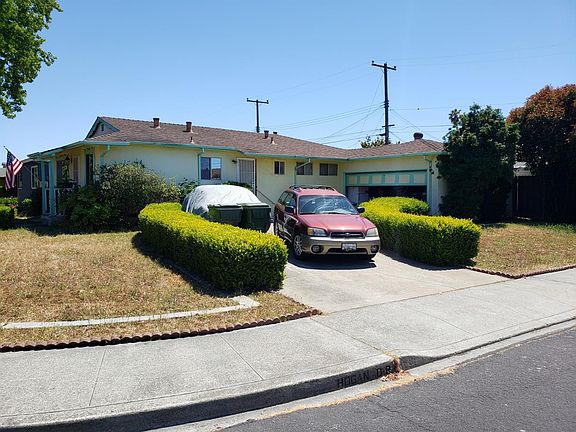3rd image of 4734 Mangrum Dr