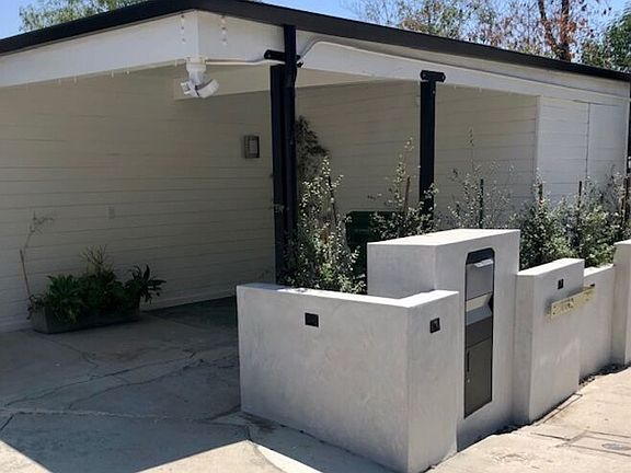 5th image of 3352 Oak Glen Dr