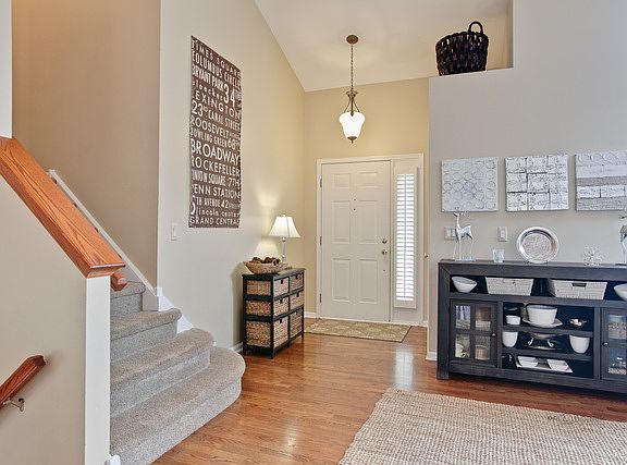 3rd image of 1357 Lily Ct