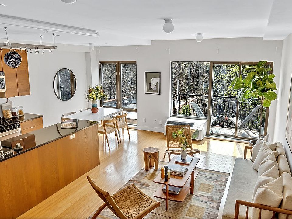 1st image of 580 Sterling Pl #Phb
