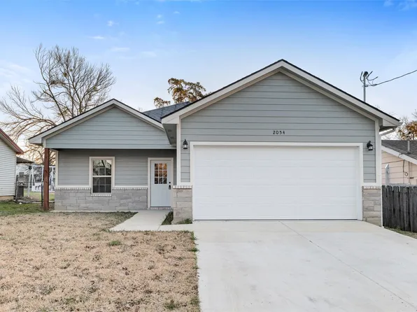 2054 Echo Lake Dr, Dallas, TX 75253