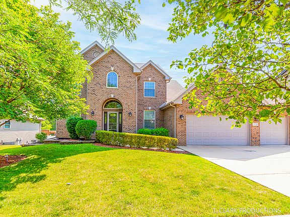 4th image of 1100 Weston Way