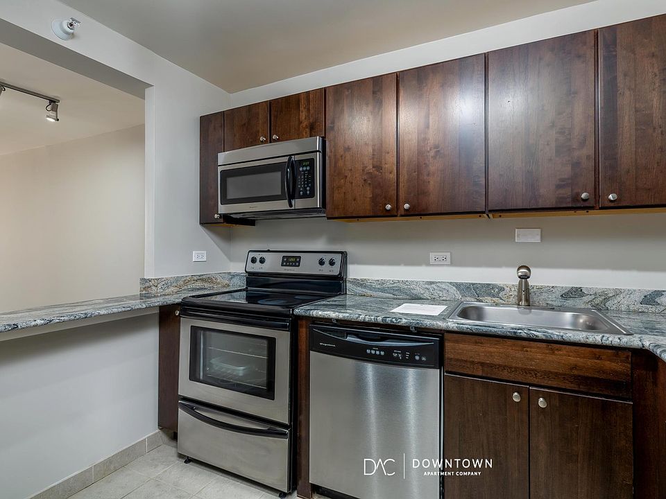 1st image of 540 N Lakeshore Dr #1008