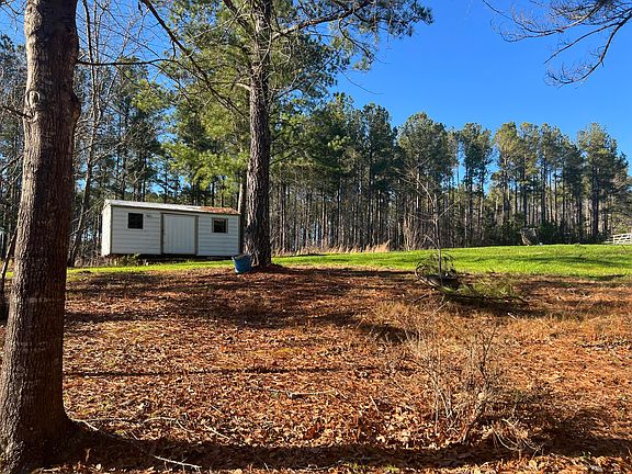 3rd image of 17 Rolling Hills Dr