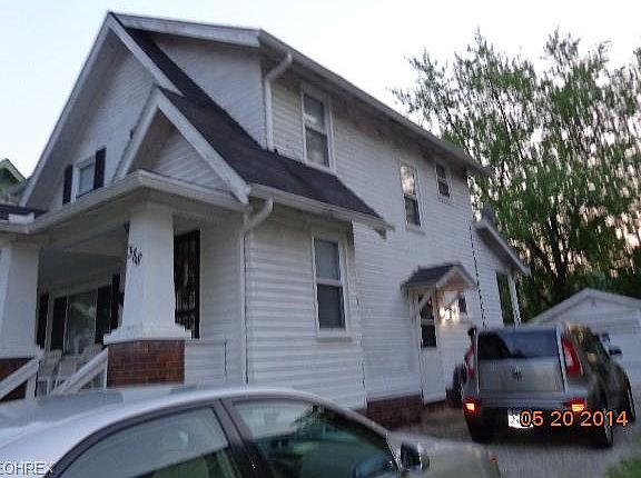 3rd image of 388 Beechwood Dr