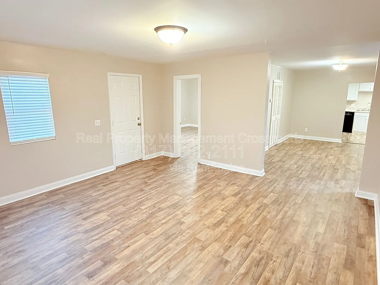 3 bed, 2.0 bath, 1777 sqft, $1,850 — Photo 2
