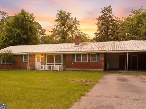 695 Lanes Bridge Rd, Jesup, GA 31545