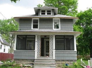 36 Mark Ave, Pontiac, MI 48341