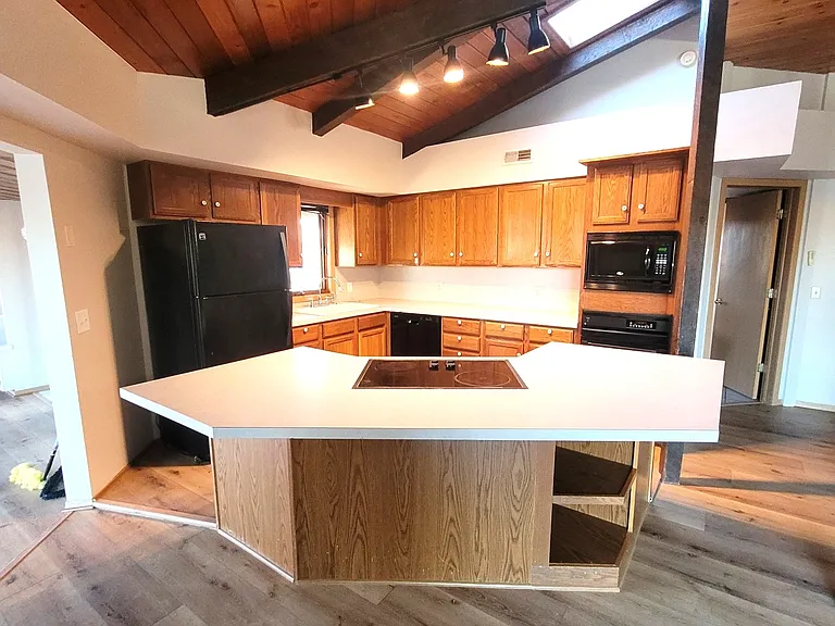 1055 Platteview Dr — Photo 6