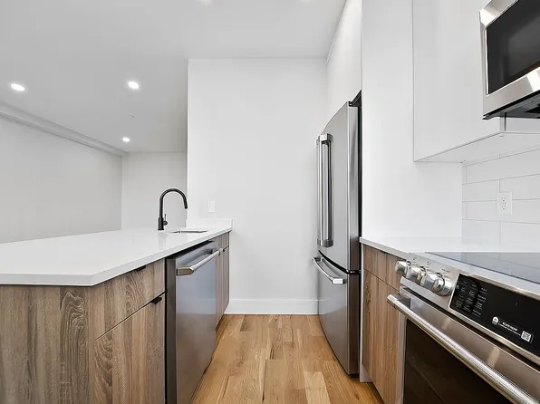 256 Putman Ave, Brooklyn, NY 11216
