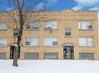 6000-02 S Whipple St #1W, Chicago, IL 60629