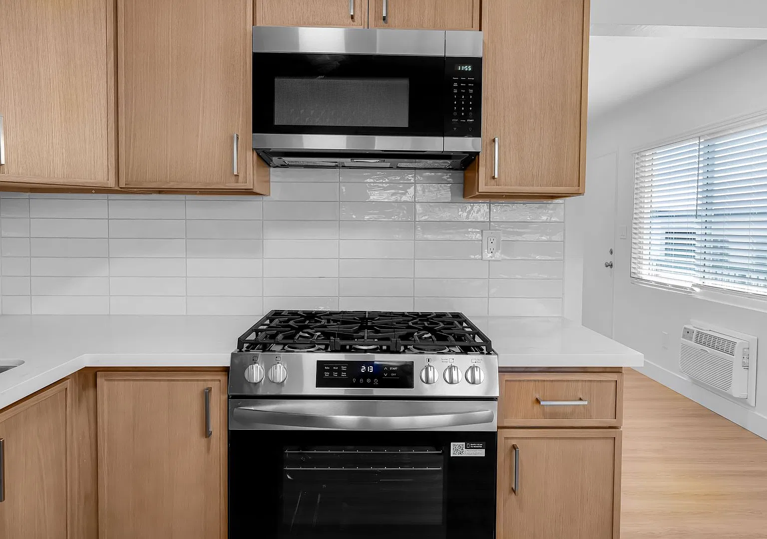 Perch Apartments | North Park Fully Renovated with Stunning City Views — Photo 4