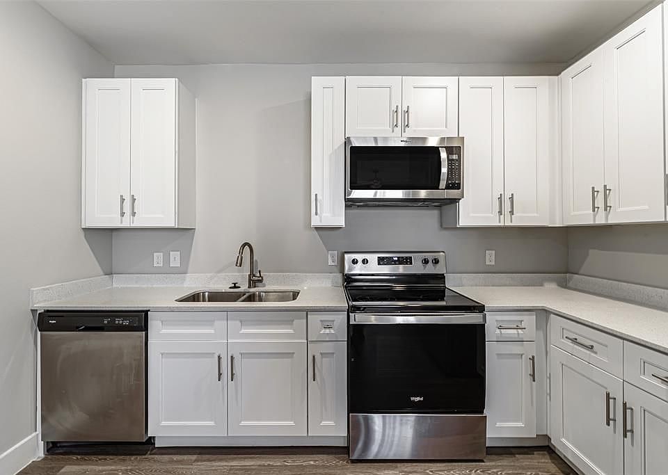 1st image of 1720 Crestdale Dr #1102-C