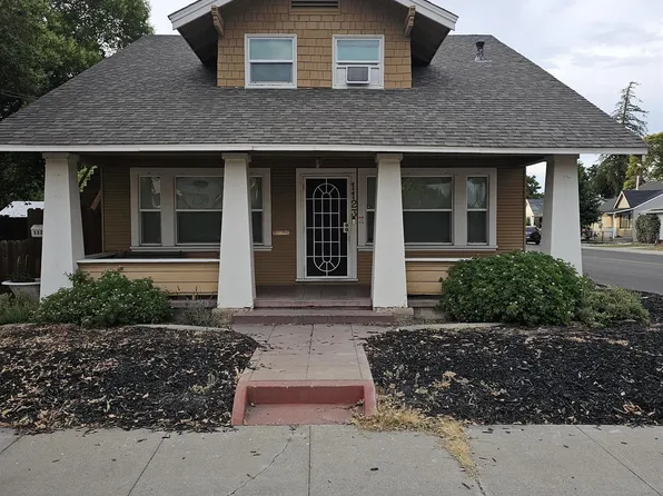 1123 E College Ave, Stockton, CA 95205