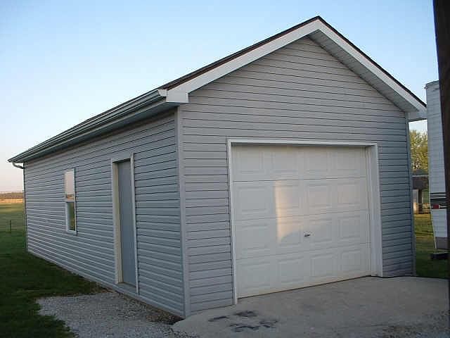 2nd image of 1124 S County Road 845 Rd W