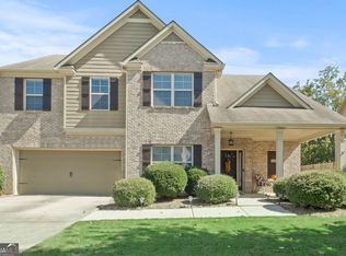 823 Whitfield Oak Rd, Auburn, GA 30011