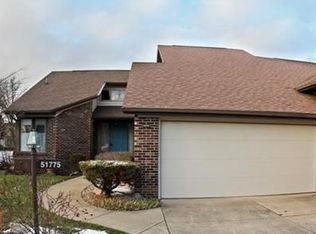 51775 Villager Pkwy, Granger, IN 46530