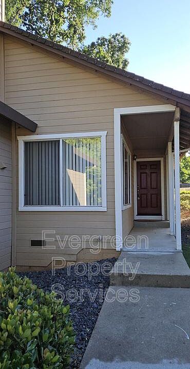 1st image of 2275 Knollwood Dr