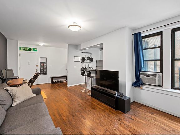2nd image of 24 Bennett Ave APT 45B
