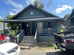 713 Greene St #B, Greenwood, SC 29646
