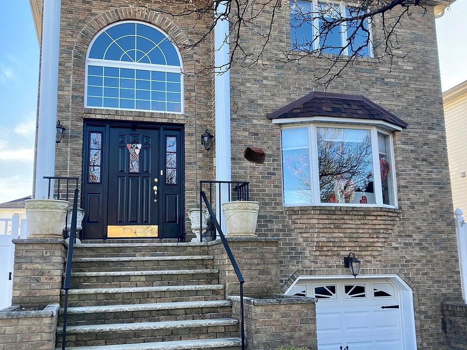 1st image of 1056 Sinclair Ave