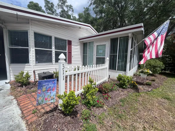 311 Knot Way, Deland, FL 32724
