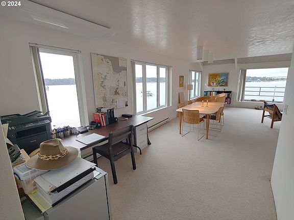 5th image of 1000 SE Bay Blvd #152