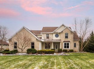 6484 S Rim Cir, Valley City, OH 44280